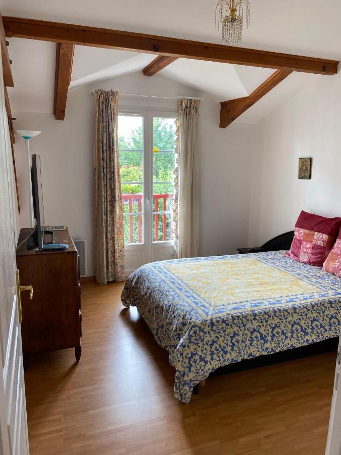 サン・ペ・シュル・ニヴェル Ilargi Argi Bed & Breakfast エクステリア 写真